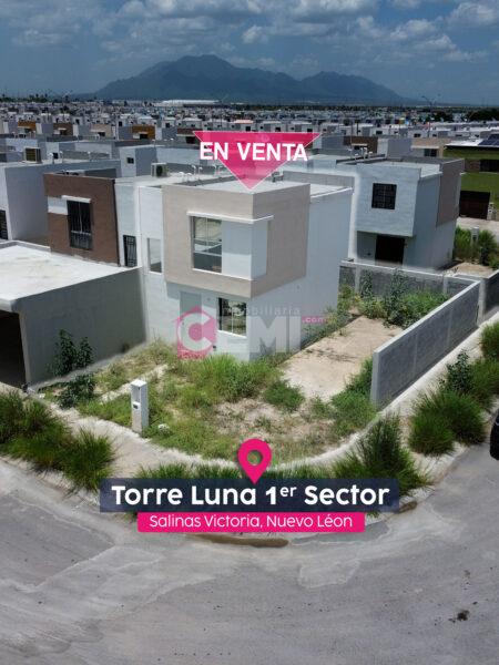 Casa en venta en esquina, Torre Luna, Salinas Victoria, Nuevo Léon